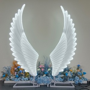 Wedding Stage Props Luminous LED Metal Durable Romantic IP44 Rated Decorative Lights Floor Aisle Angel Wings Wedding Backdrop