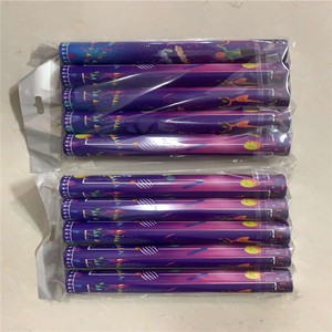 Hand-Thrown New Ribbon Spider Silk & Paper Stick Effects Party Popper for Festive Occasions