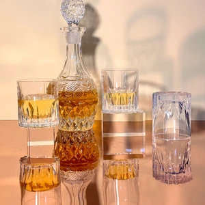 Wholesale 300 ML Crystal Clear Classic Silicone Luxury Shatterproof Eco-Friendly Silicone Beer Wine Cocktail Cup Glass For Party