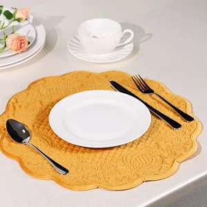 Anti-Scalding Dining Table Mat OEM ODM Flower Round Lace Shape Polyester Placemat For Dining Tables