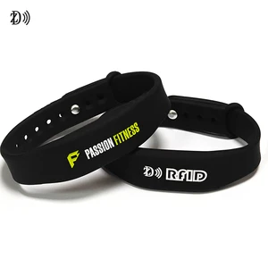 Waterproof Durable NTAG213/ NTAG215/ NTAG216 RFID Wristbands For Digital Business/ Social Media