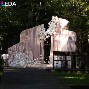 LEDA New Outdoor Stage Decoration Wholesale Price Wedding Curtain Backdrop Wave Decoration Arched Stand for Wedding