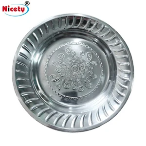 Wholesale Food Grade Durable Round Stainless Steel Fancy Serving Tray Round Plate With Fruit Decoration