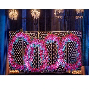 Trendy Modern Style Metal Candle Wall Props for Wedding Stage Splendid Sparkling Wedding Decoration