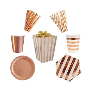 Hot Selling Luxury Red Gold Color Party Supplies Portable Party Table Decoration Sets