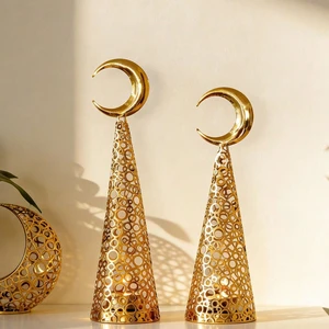 Ramadan Islamic Metal Crafts Muslim Star Crescent Candle Holder Middle Eastern Eid Decorations Indoor Use Customizable Design
