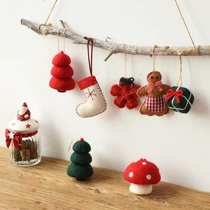 In Stock Holiday Party Decor Felt Christmas Tree Stand and Accessories