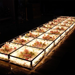High Quality Luxury Modern Wedding Lighting Decoration Stage Platform Floor Decor Tempered Glass LED Light Stage