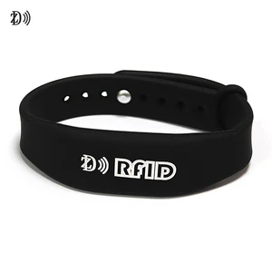 Customizable Printed Soft Silicone NFC RFID Wristband Waterproof Smart Bracelet Wholesale For Party Concert Guest ID Management
