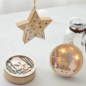 LED Christmas Farmhouse Rustic Ornaments for Christmas Decorations Hanging Glitter Reindeer Wood Ornaments Eco-friendly