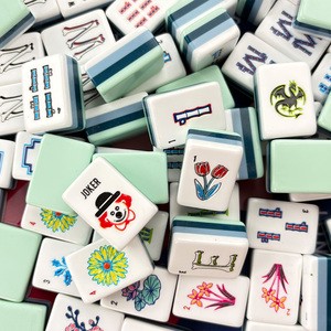 Top Rated Durable Acrylic Modern Luxury Portable Mahjong Set With Mint Green Design Clown Joker For Casual Indoor Game Nights