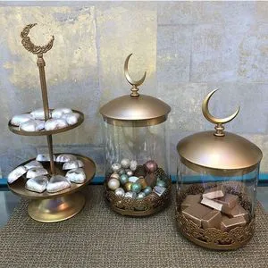 Premium Metal Ramadan Moon and Star High Quality Islam Eid Mubarak Dessert Display Trays for Eid Ramadan Party Supplies 2025