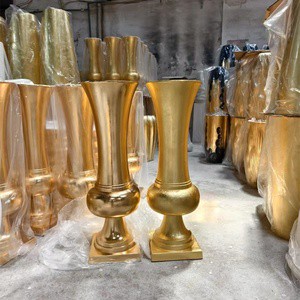 Indoor Decoration Gold Vase Set, Glossy Finish Trumpet Shape Square Base Tall Floor Vase For Wedding Event Stage Display
