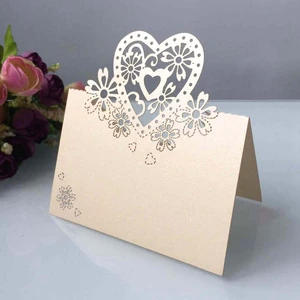 Hstyle Blank Place Cards Hollow Out Heart Shaped Seating Place Card Table Tent Card for Wedding Banquet Dinner Party DecorHS1785