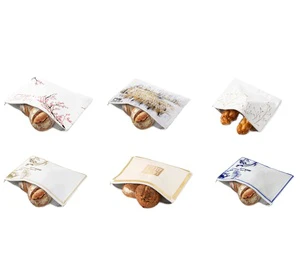 Judaica Jewish Shabbos Table Shabbat Bread Holder Sacred Challah Cover Custom Foldable Insulated Leather Challah Pouch