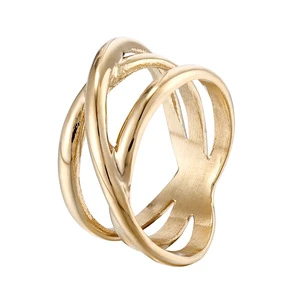 Trendy Retro Avant-Garde Stainless Steel Ring - Gold Plated Twisted Hollow, Personalized Daily Accessory