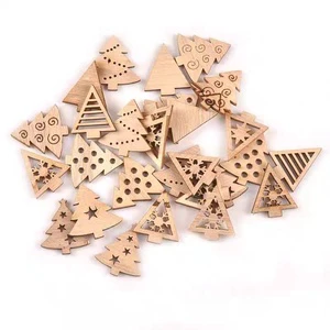 2021 New Year Xmas Gifts 50 Natural Wooden DIY Snowflake Hanging Pendants Christmas Tree Ornaments Decoration Stand Accessories