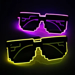 2024 Led Luminous Plastic Glasses Glow Party Concert Supplies Wireless Mosaic Bar Disco Glasses Light up Toys