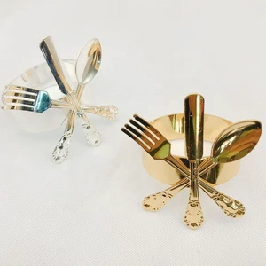 婚礼用银色餐具餐巾戒指