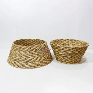 Artex Dong Thap Factory Handicraft Wicker Christmas Tree Stand Durable Natural Base for Seasonal Decoration