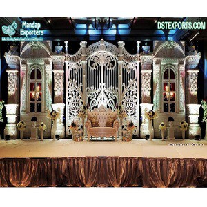 Grand Canadian Wedding Reception Stage Decor Romania Style Event Decor Reception Stage Western Wedding FRP Stage Decoration