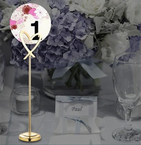 Wholesale Stainless Steel Heart Shaped Wedding Table Seat Dish Place Card Holder Pedestal Buffet Number Clips Holder