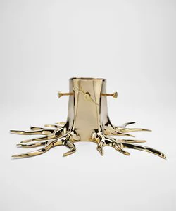 Star Hold Christmas Tree Stand Elegant and Sturdy Holiday Decor Essential