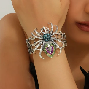 Halloween Rhinestone Spider Elastic Bangle for Women Men Punk Handpiece Adjustable Bracelet Party Jewelry Accessories(BL293)