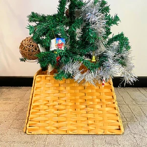 Best Selling Modern Rattan Natural Decorative Christmas Tree Stand Base Skirts