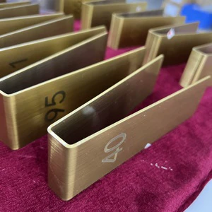 Custom Durable Stainless Steel Etching Table Number Plate for Western Restaurant Hotels Restaurants' Reserved Advertising Board