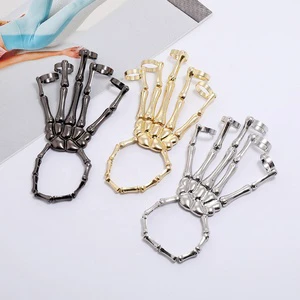 Unique Exaggerate Style Skull Finger Hand Bone Bracelet Punk Handmade Halloween Bracelets