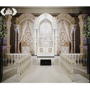 Lavish Style White Theme American Wedding Stage Grand Villa Style Stage Wedding Decor Moroccan Theme Wedding White Stage