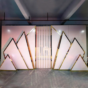 Martina B63 Modern Luxurious Floral Acrylic Backdrop Gold Wedding Stage Decoration with Banquet Arch Shape Carton Packaging