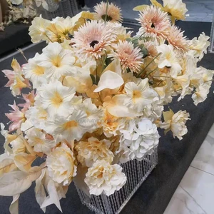 Wedding Bride and Groom Artificial Silk Table Decoration Flowers with Hydrangeas/Roses and Romantic Design