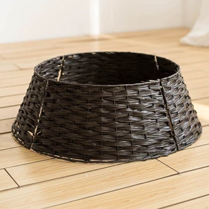 Eco Friendly Detachable PP Wicker Christmas Tree Stand Skirt Woven Collar with Relief Woven Collar and Stand Accessory