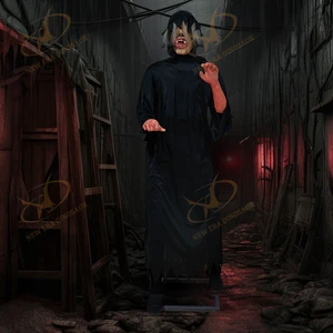Halloween Lifesize Plastic Animatronics Holding Ghost Model Durable Hot Selling Amusement Park Escape Room Decorations Factory