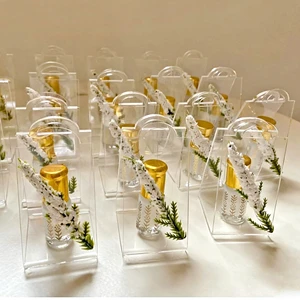 Environment-Friendly Portable Party Souvenirs Wedding Halloween Graduation Candy Gift Box Party Favors Table Decor