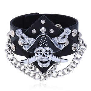 Luxurious Shiny Skull Tassel PU Leather Wristband for Men Pirate Skeleton Punk Bracelets Jewelry