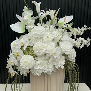 Luxury Design High Quality Durable Event Floral Decoration White and Green Artificial Flower Wedding Table Centerpiece