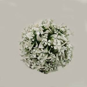Customized Artificial Flower Ball Wedding Table Centerpieces Made in China for Christmas Graduation & Halloween Occasions