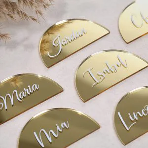 Factory Wholesale Modern DIY Table Seating Cards 20 Pcs Gold Semicircle Acrylic Place Cards for Wedding Supplies Decoration