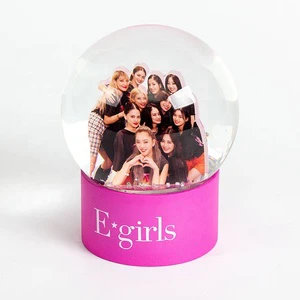 Pink Japanese Girl Group Concert Promotional Gift Stars Merchandise Hot Selling Snow Globes Custom Snow Globe