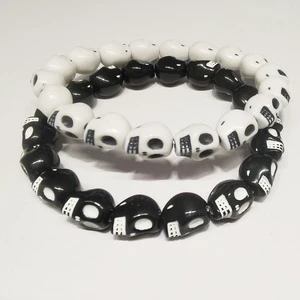 Unisex Halloween Fashion Jewelry Friendship Stretch Bangle Charms Colorful Acrylic Skull Head Beaded Bracelets for Women Men