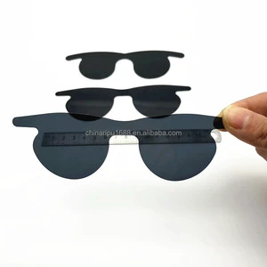 Disposable Glass Rolling Sunglasses with Curved Lens for Party Balloons