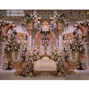 Chicago Best Indian Wedding Decor Stage Modern and Rustic Theme Asian Wedding Stage Gorgeous Golden White Wedding Stage Decor