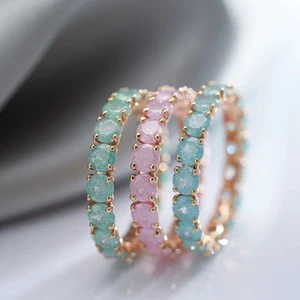 Fashion Iced Out Simple Micro Paved Blue/Pink/Green Round Cubic Zircon Gold Plated Brass Eternity Wedding Band Ring for Women