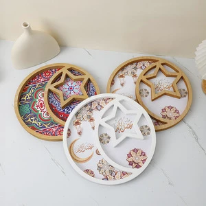 Wholesale 2025 Eid Mubarak Theme Festival Supplies Food Wooden Star and Moon Round Trays Muslim Plate Ramadan Decoration