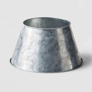 Galvanized Metal Christmas Tree Collar Luxury Design New Look Metal Christmas Tree Stand for Christmas Decoration