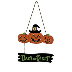 Eco-Friendly Wood Halloween Hanging Decorations Festival Party Crafts Supplier