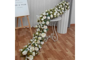 Long Flowers Runner Wedding Table Centerpiece Artificial Flower Table Row Runner for Party Decoration Silk Flowers Runner